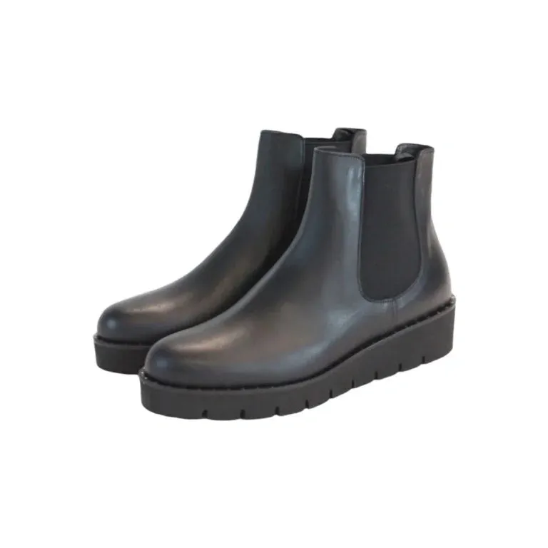 48546 - Black Soft Leather Boots for Teen/Women by Pretty Ballerinas