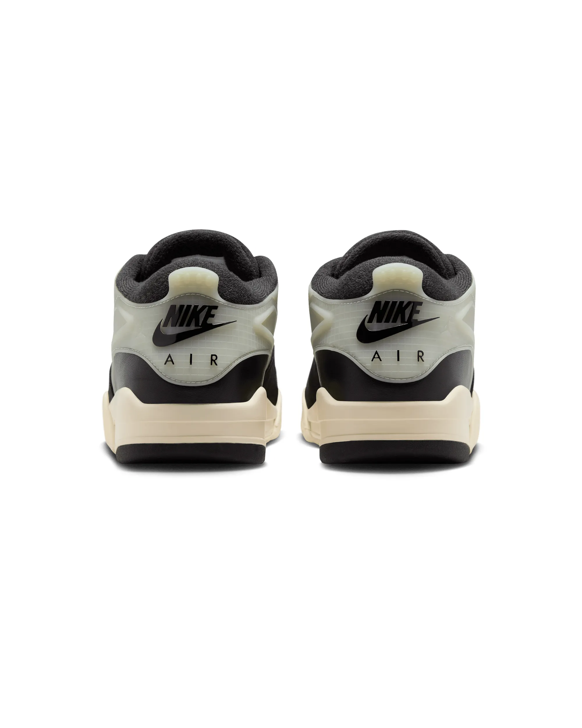Air Jordan 4 RM - Black / Sail