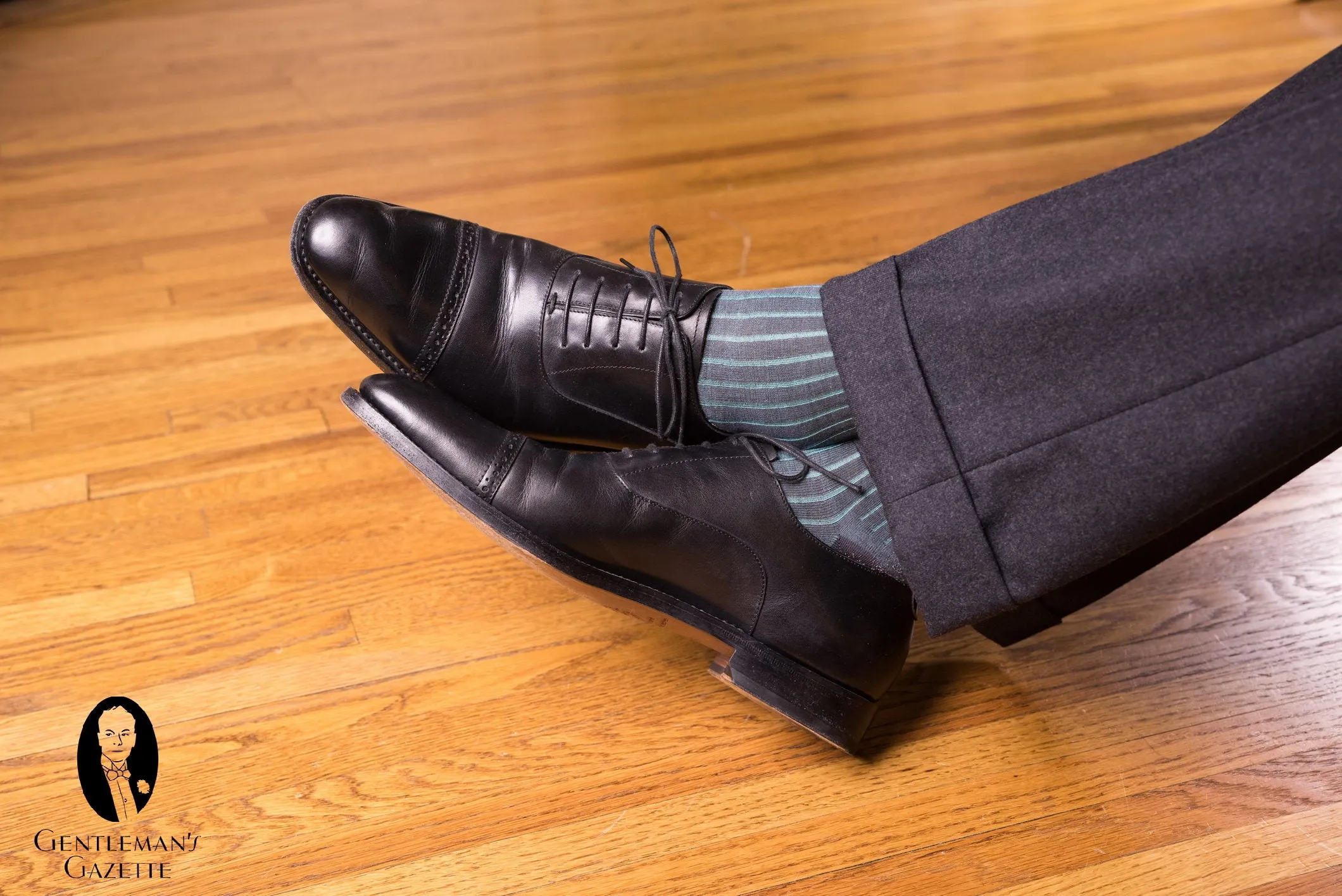 Gray & Turquoise Shadow Stripe Cotton Socks