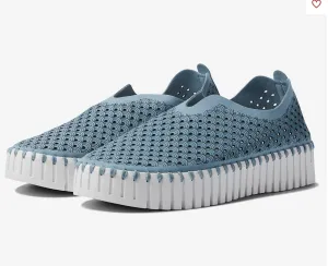 Ilse Jacobsen 3373 Tulip Platform Blue Cloud