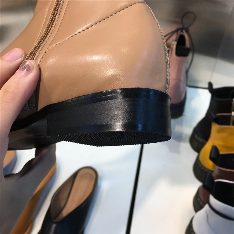 LUXE DESIGN FLAT ANKLE BOOTS WITH SIDE ZIP FASTENING
