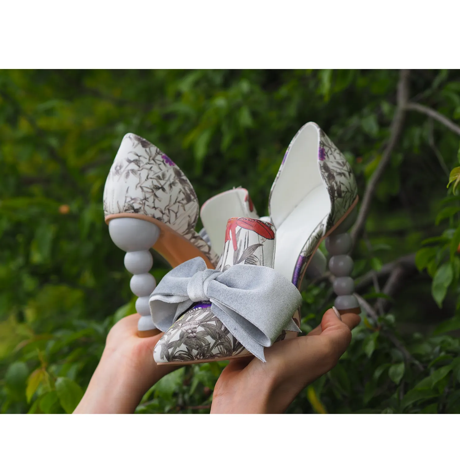 Nantes Slip On French Pumps with Bowtie - Floral