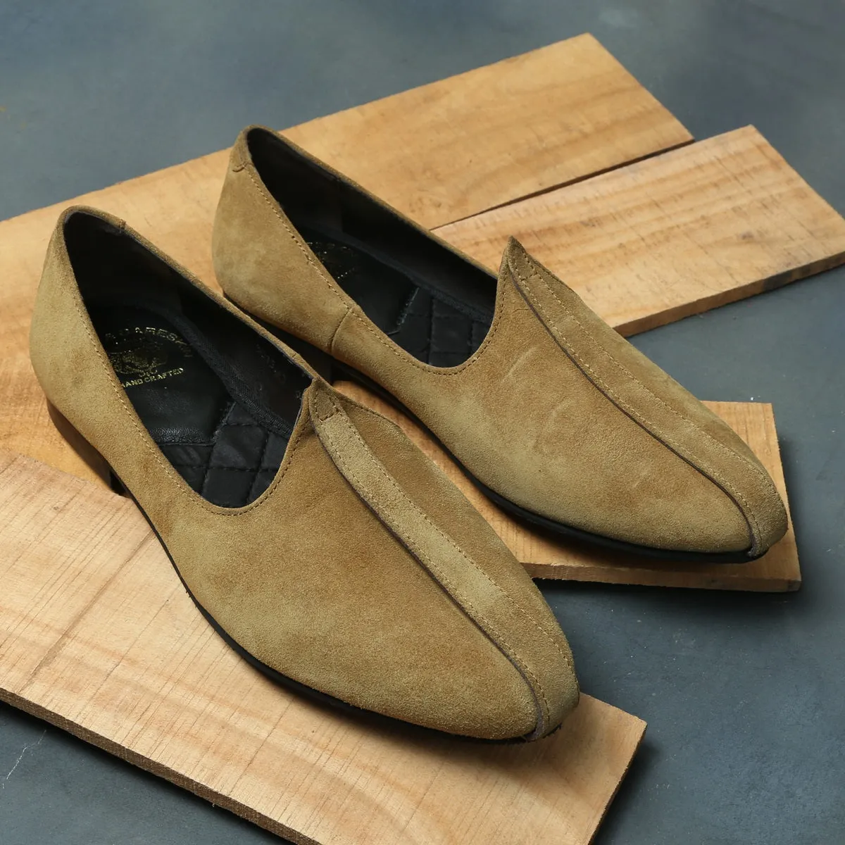 Olive Suede Leather Mod Look Jalsa Jutti